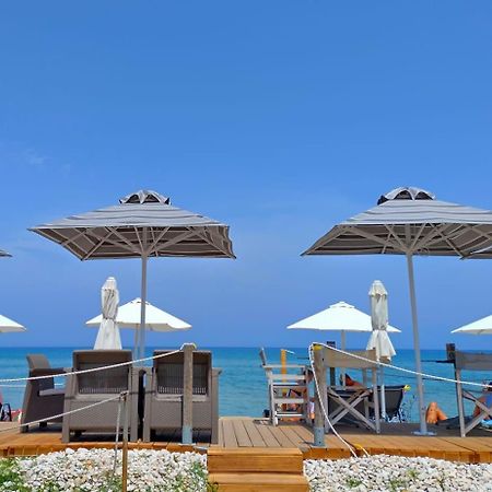 Kormoranos Beach Acharavi  Exterior foto