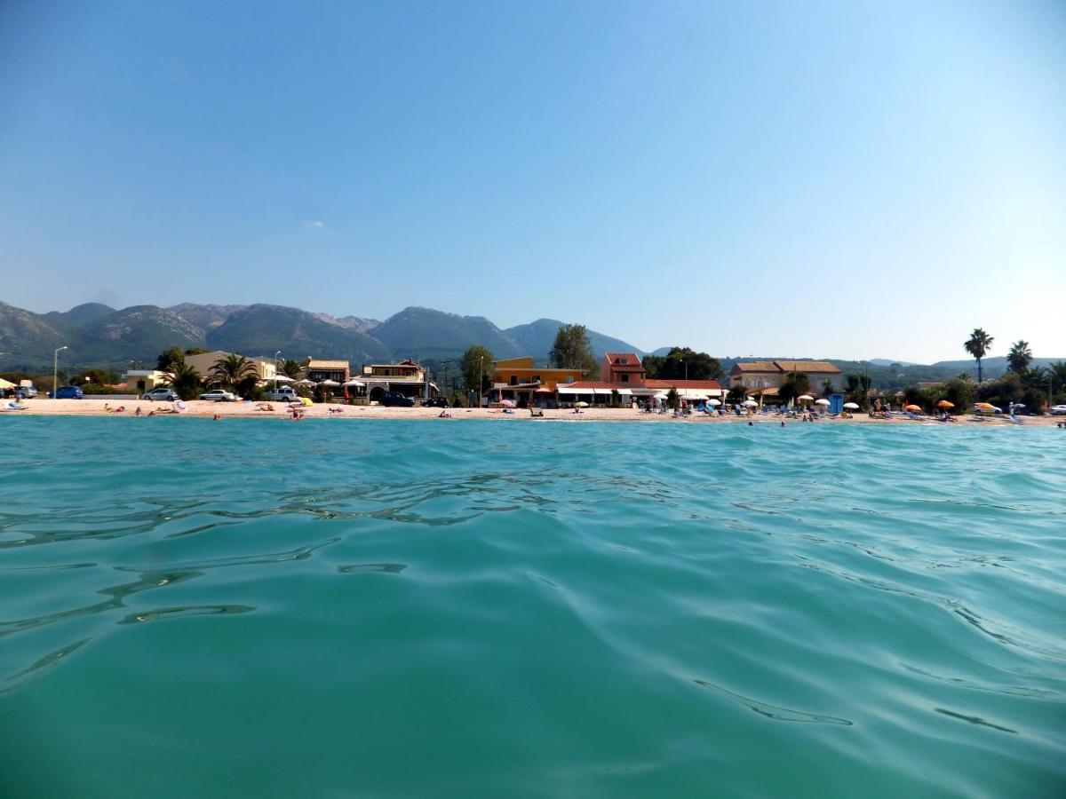 Kormoranos Beach Acharavi  Exterior foto